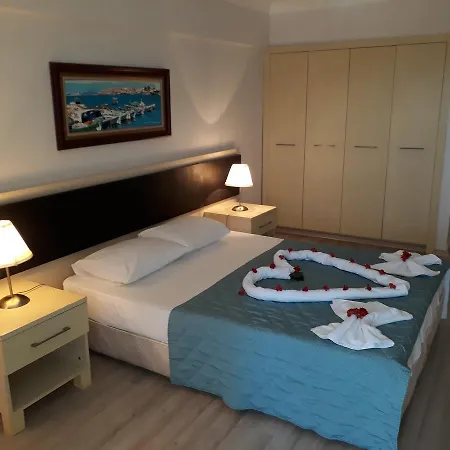Bogazici Hotel 3*